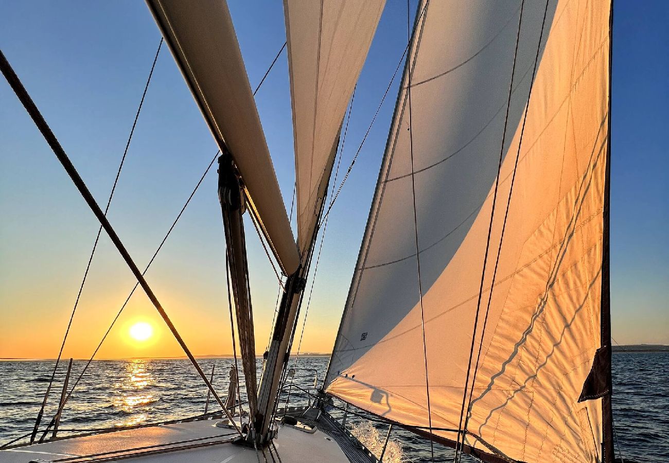 Appartement à Albufeira - Beach Condo with Atlantic Ocean view by Be Cherish