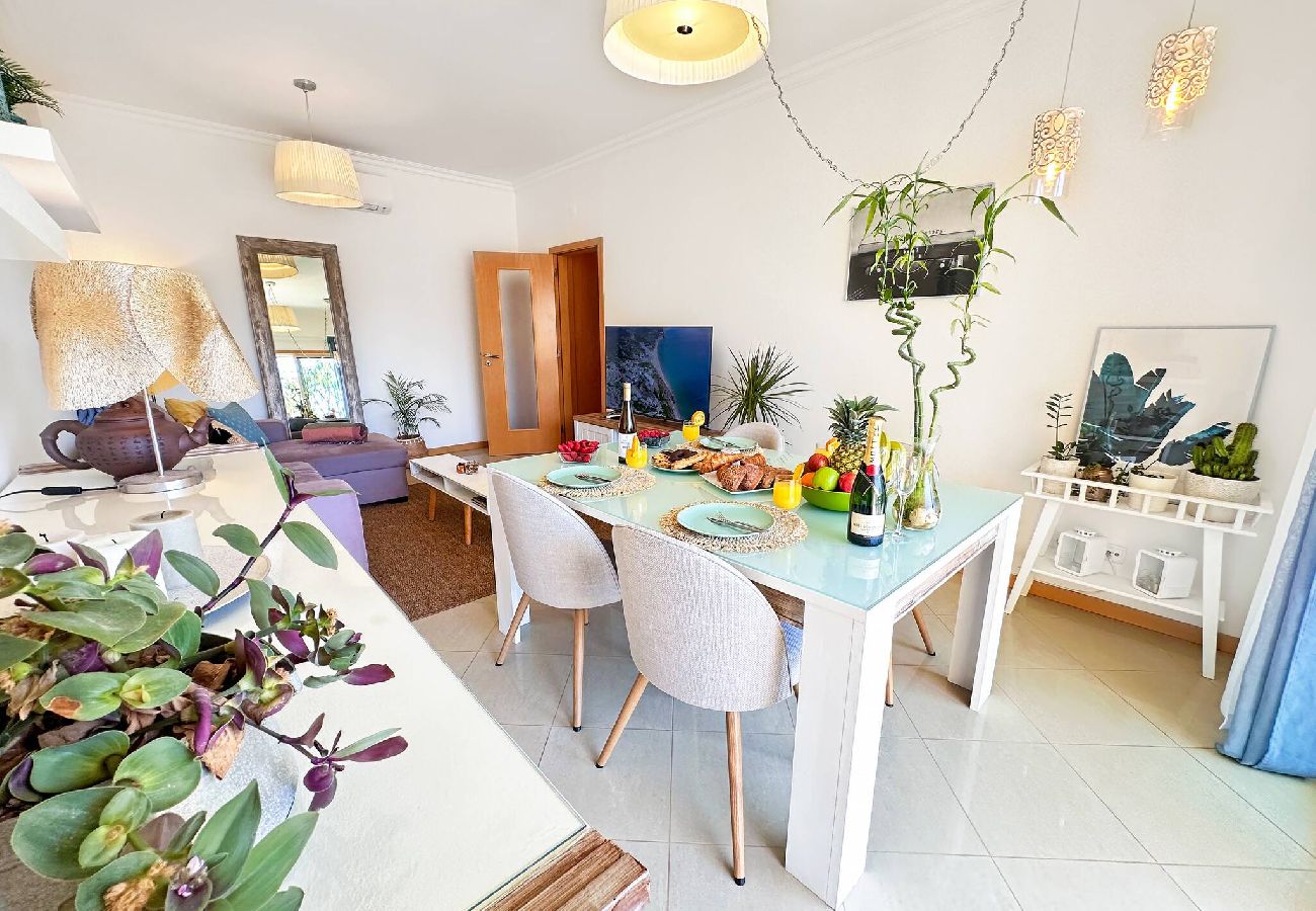 Appartement à Albufeira - Azure Heaven by BeCherish