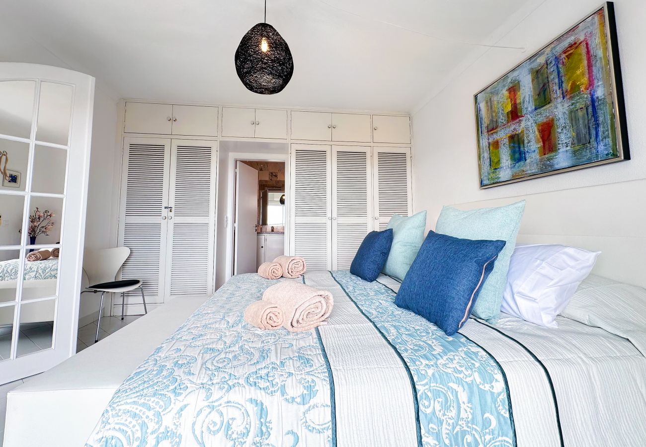 Appartement à Albufeira - Stunning Sunrise&Sunset Rooftop Condo by BeCherish