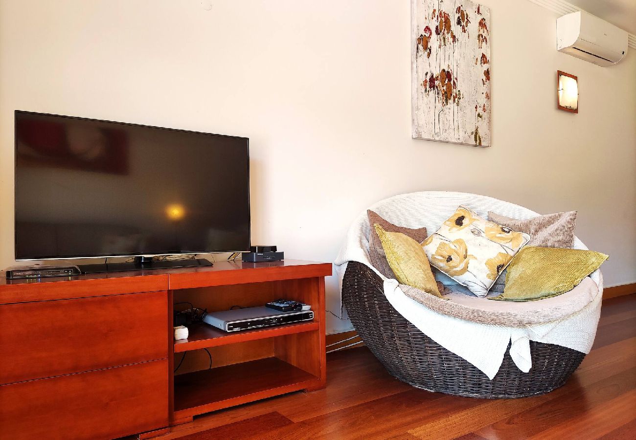 Appartement à Albufeira - Fabulous Sunny Pool&Garden Condo by BeCherish