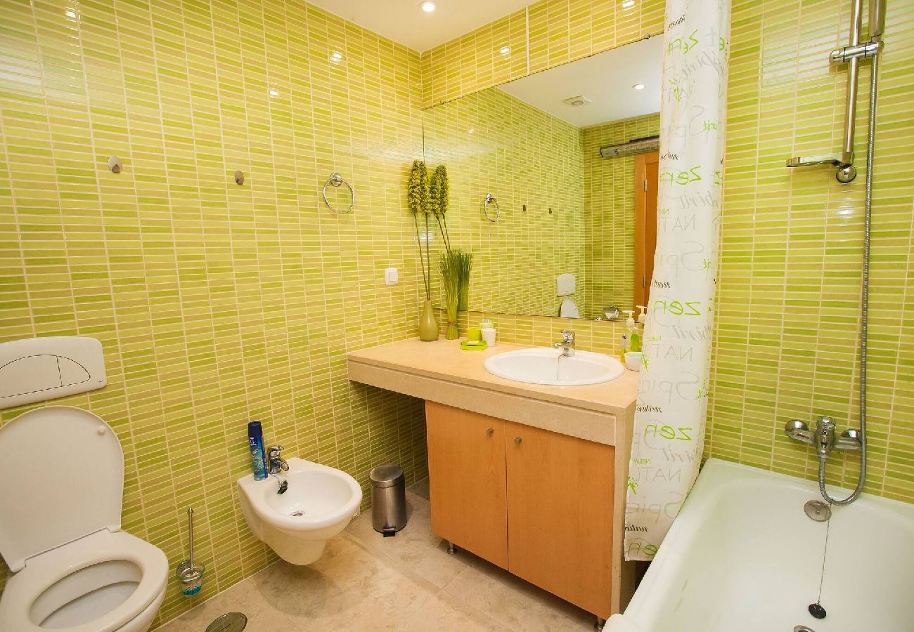 Appartement à Albufeira - Fabulous Sunny Pool&Garden Condo by BeCherish