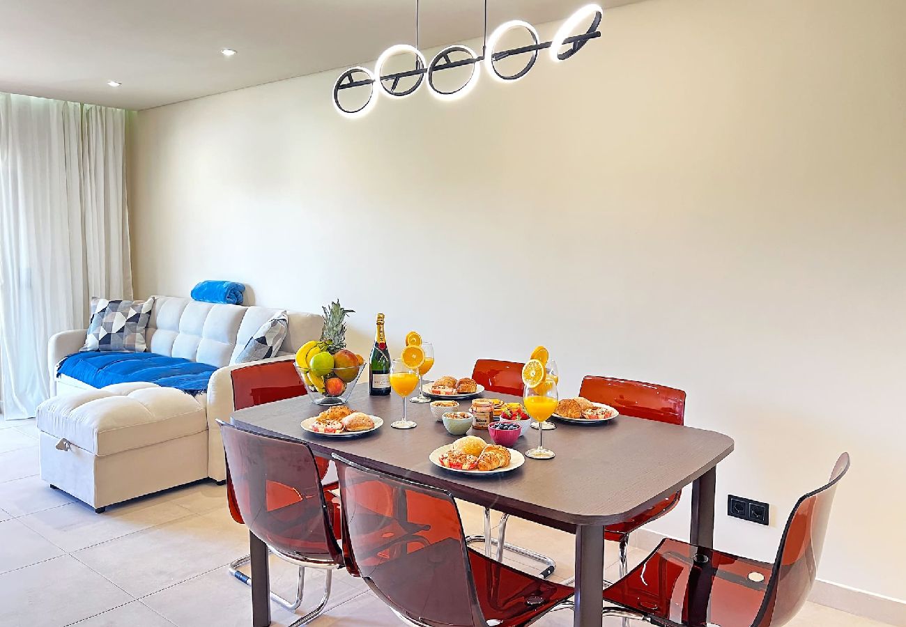 Appartement à Albufeira - Oura Modern Poolside Condo by BeCherish