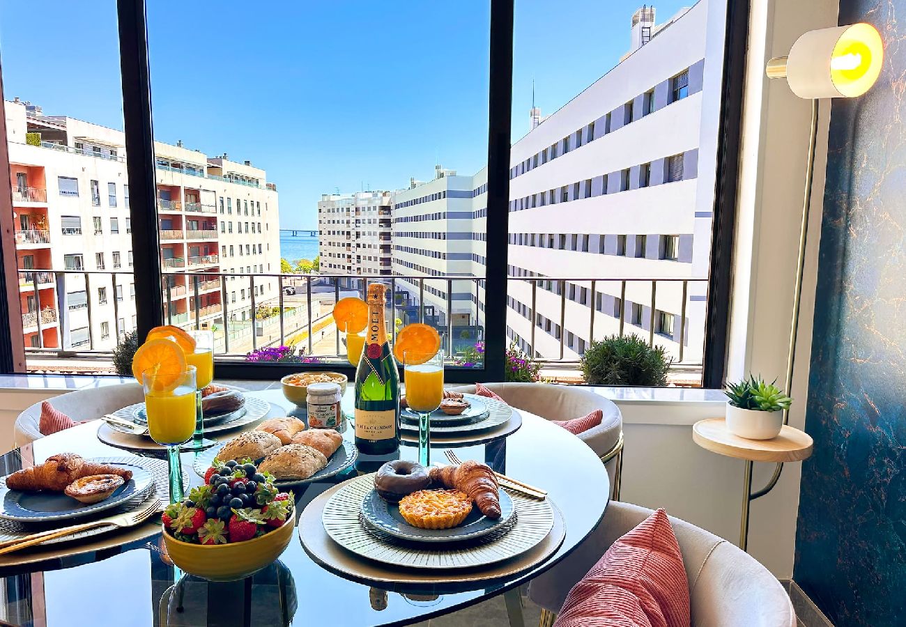 Appartement à Lisbonne - Lisbon Prestige River View Condo by BeCherish 