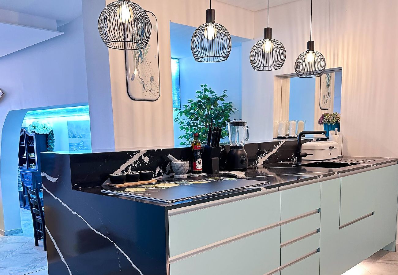 Maison à Albufeira - Luxury Beach House - Casa do Farol by BeCherish