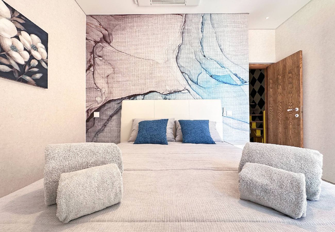 Maison à Albufeira - Luxury Beach House - Casa do Farol by BeCherish