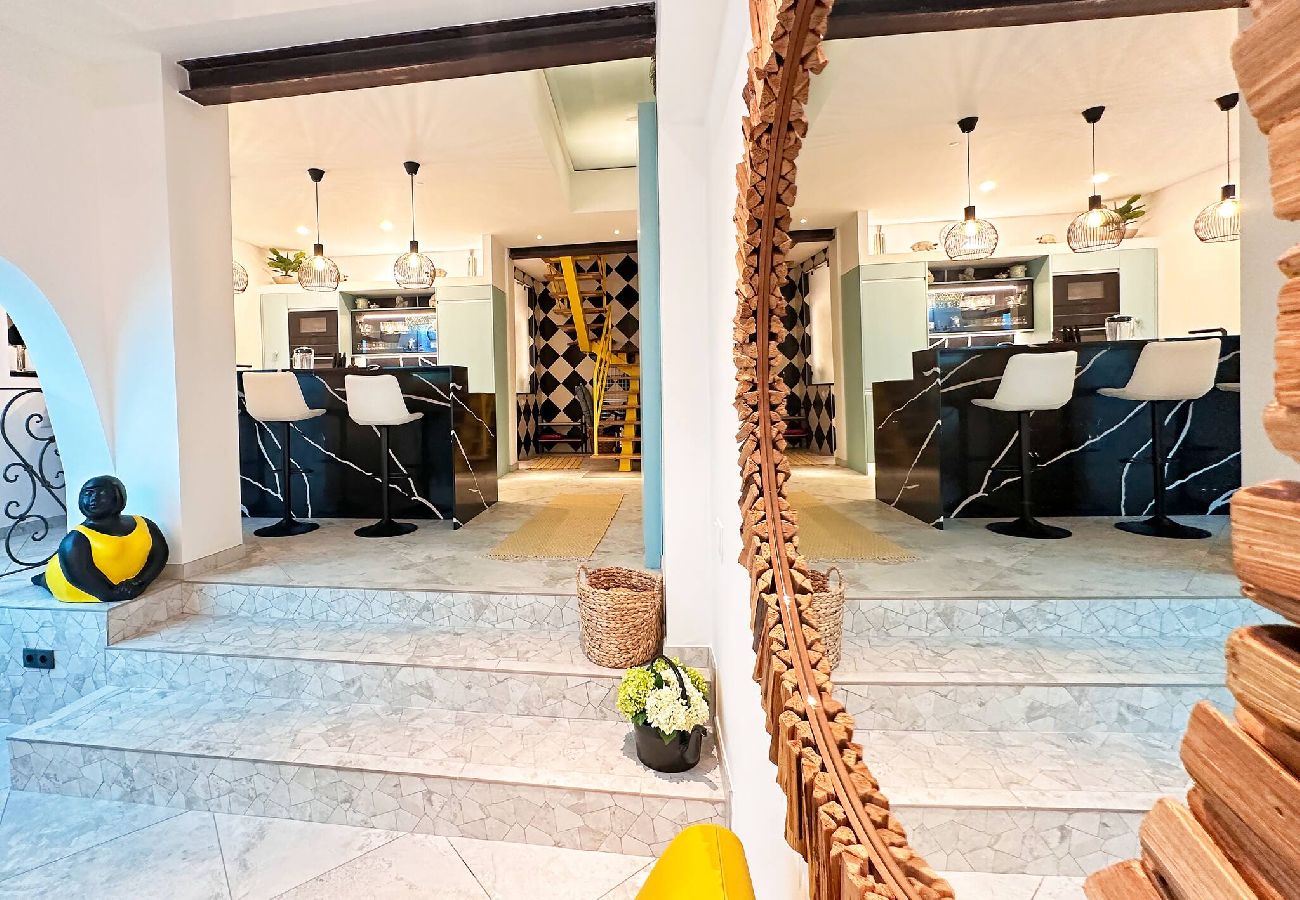 Maison à Albufeira - Luxury Beach House - Casa do Farol by BeCherish