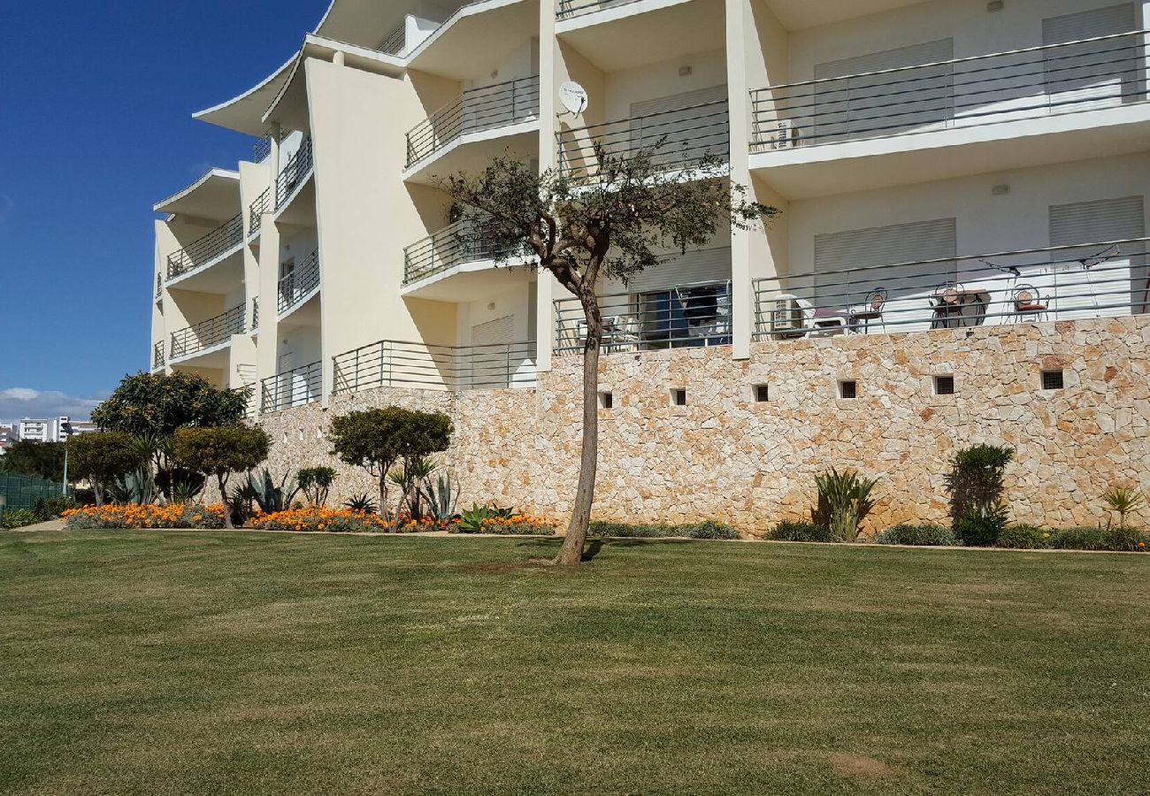 Appartement à Albufeira - T2 de Luxe avec Piscine & Vue sur Mer by BeCherish