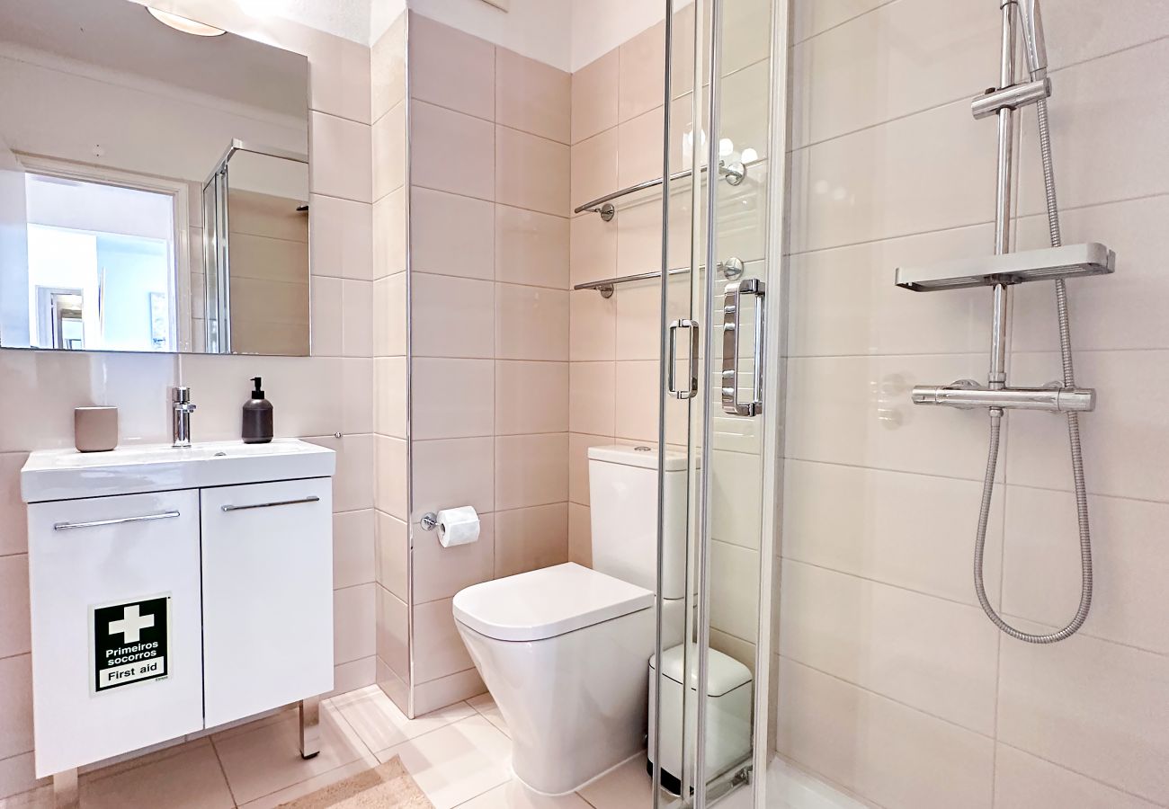 Appartement à Albufeira - WindMill Rooftop Panoramic OceanView Condo By BeCherish