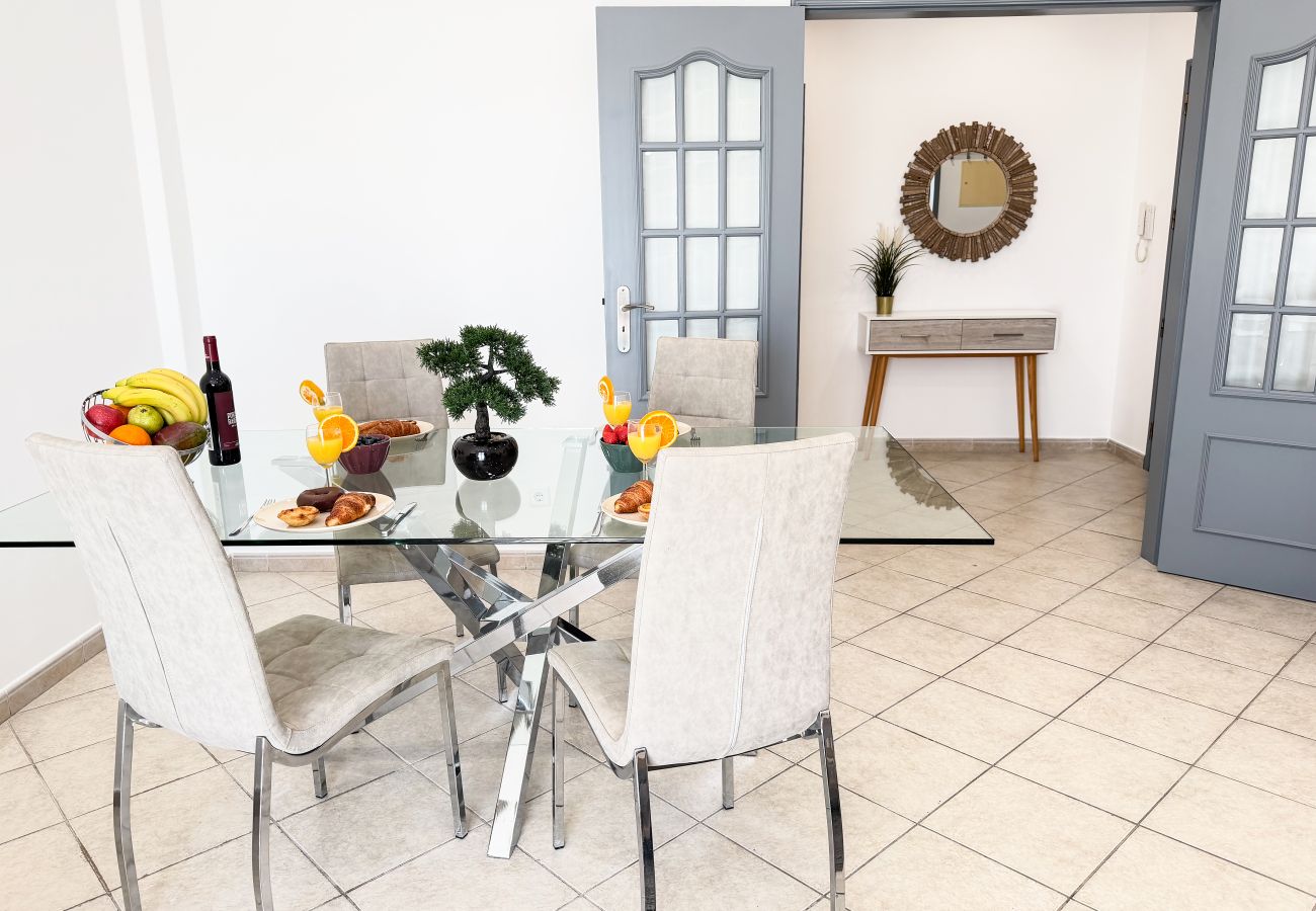 Appartement à Faro - Faro City & Airport Comfy Condo by BeCherish