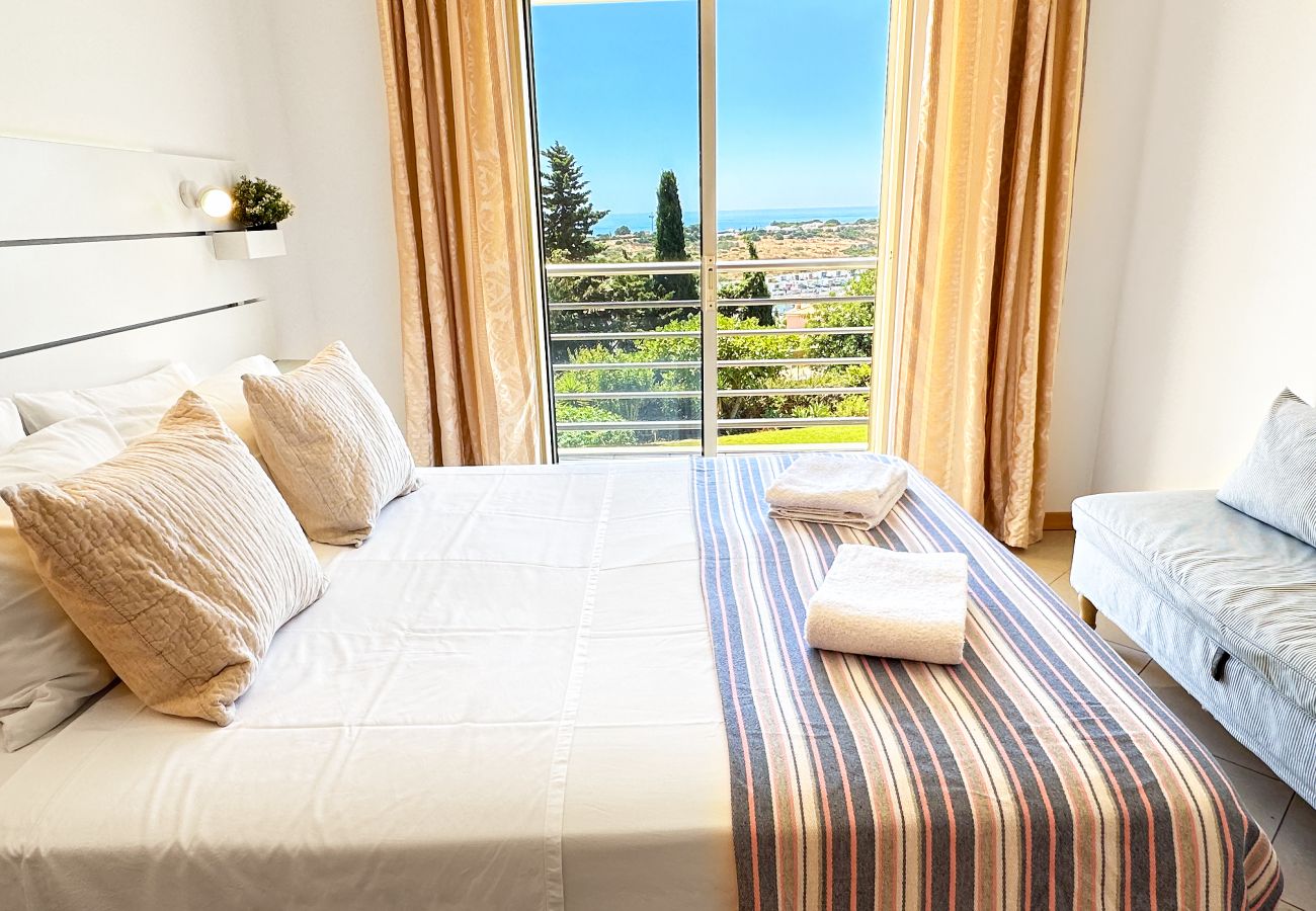 Apartamento em Albufeira - Sea&Garden View Condo by BeCherish