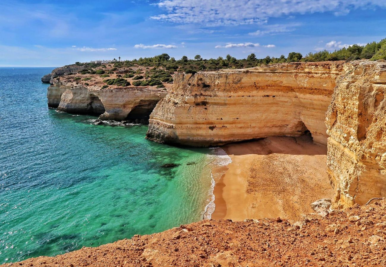 Apartamento em Albufeira - Blue Sky Condo with Ocean&Pool view by Be Cherish 
