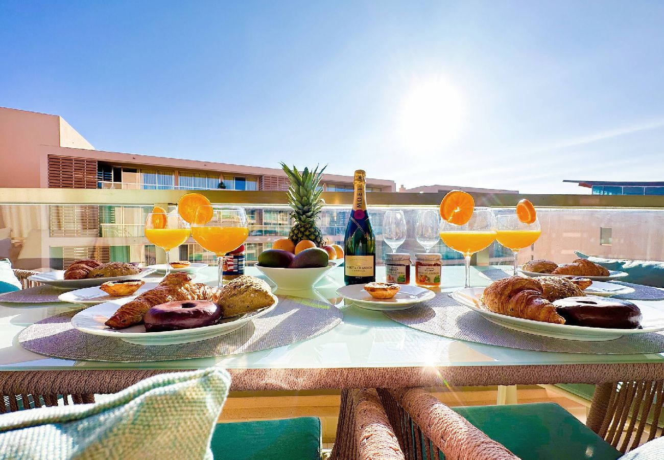 Apartamento em Albufeira - Salgados Condo - Beach, Pool & Golf by BeCherish