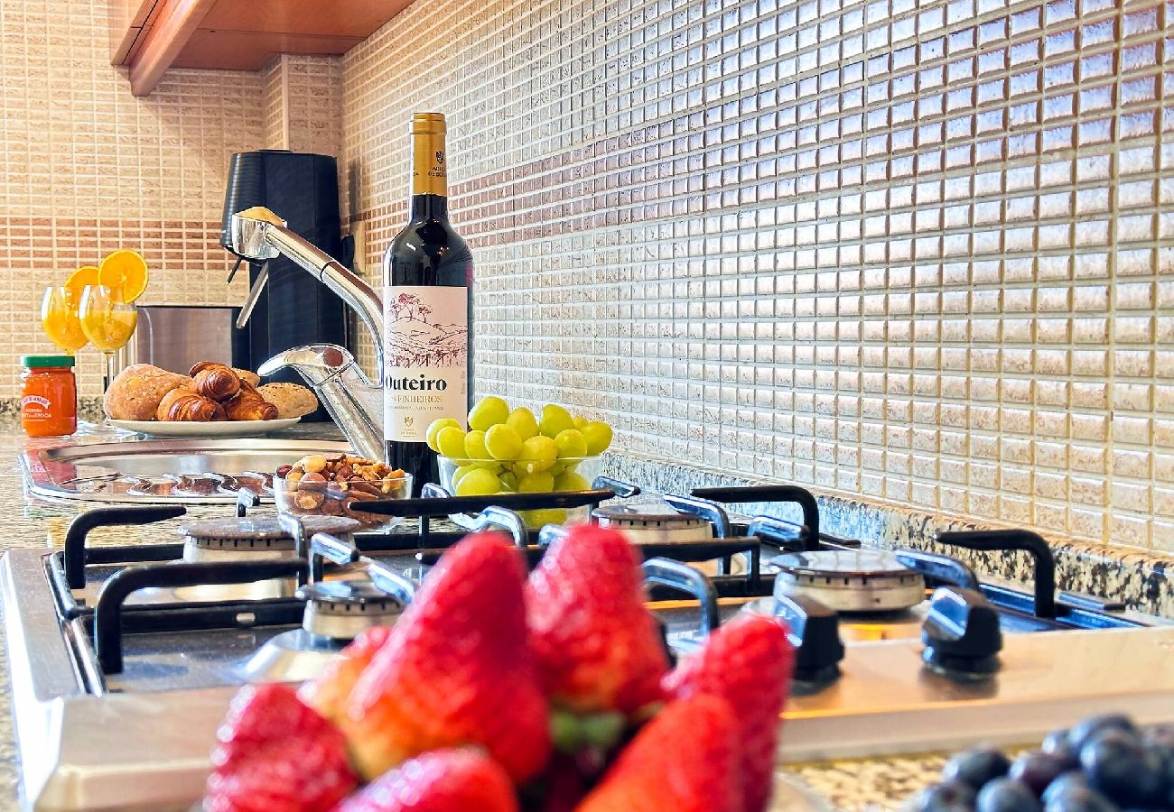 Apartamento em Albufeira - Golden Palm Condo by BeCherish