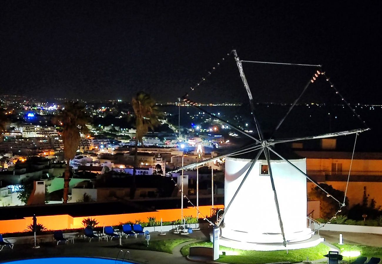 Apartamento em Albufeira - Stunning Sunrise&Sunset Rooftop Condo by BeCherish