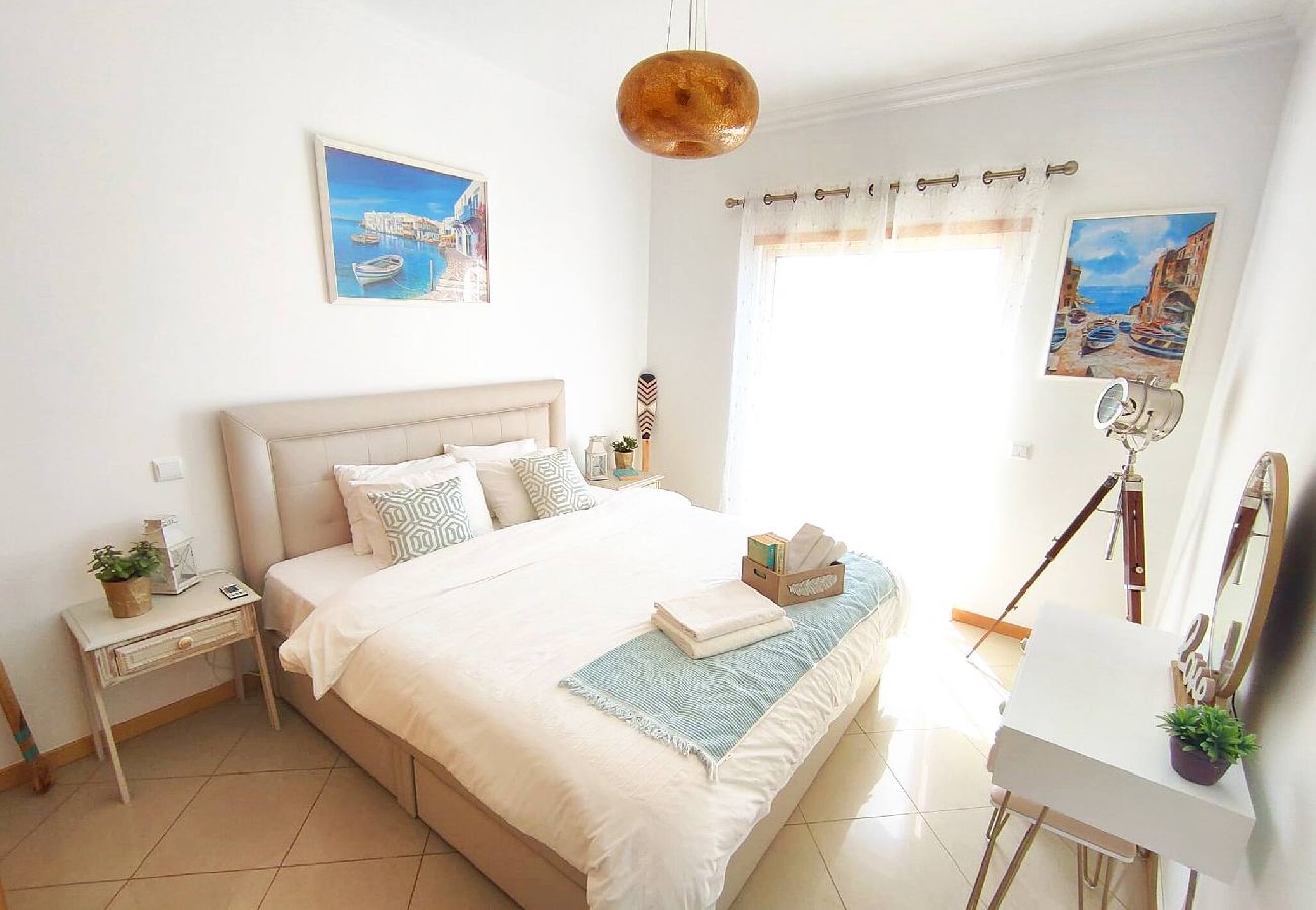 Apartamento em Albufeira - Modern Ocean View - Bright Condo by Be Cherish