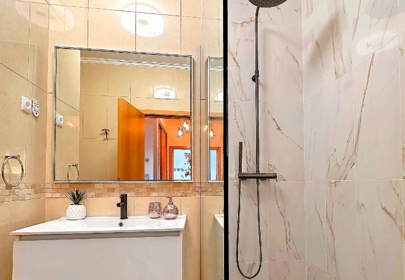 Apartamento em Albufeira - Modern Ocean View - Bright Condo by Be Cherish