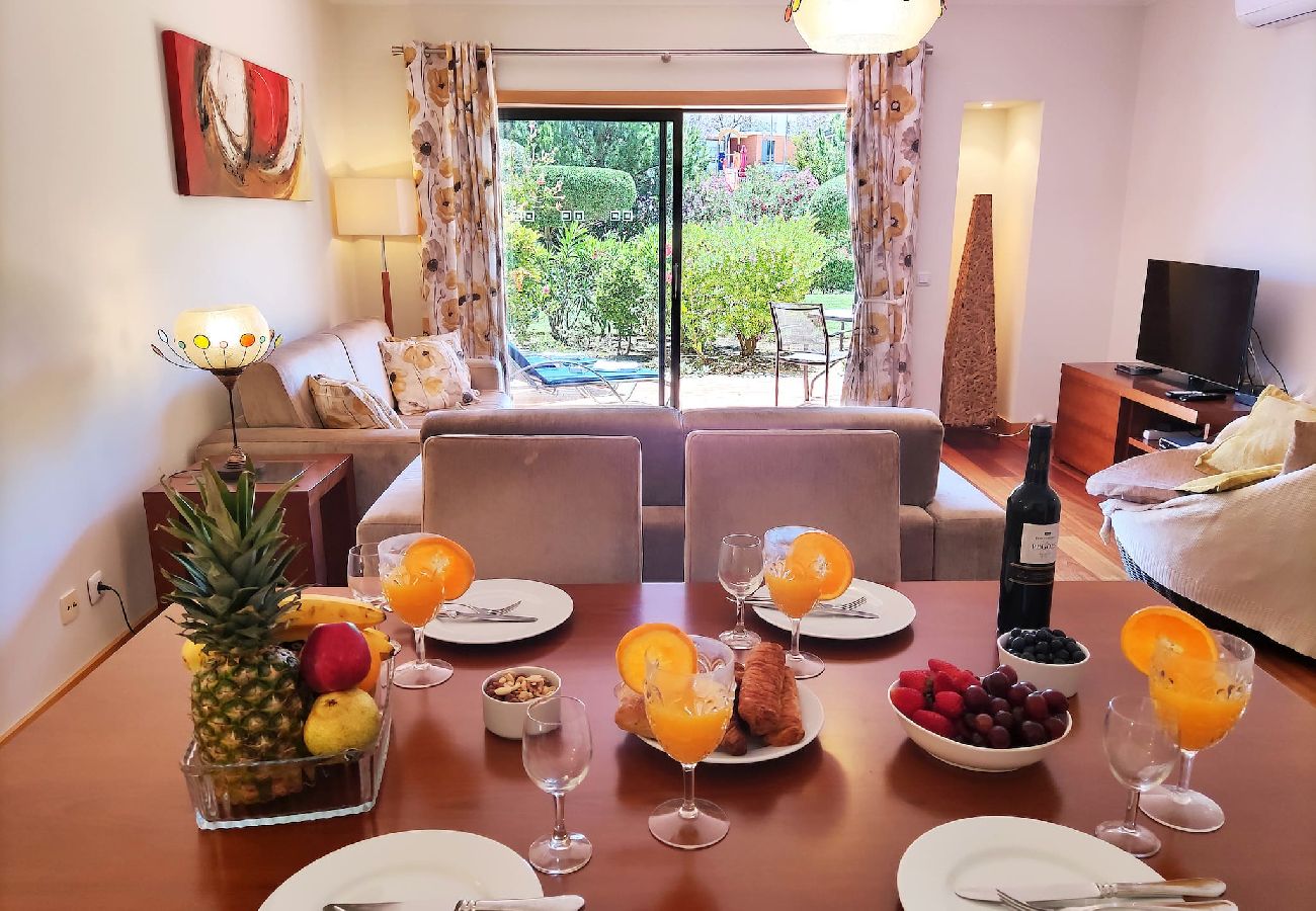 Apartamento em Albufeira - Fabulous Sunny Pool&Garden Condo by BeCherish