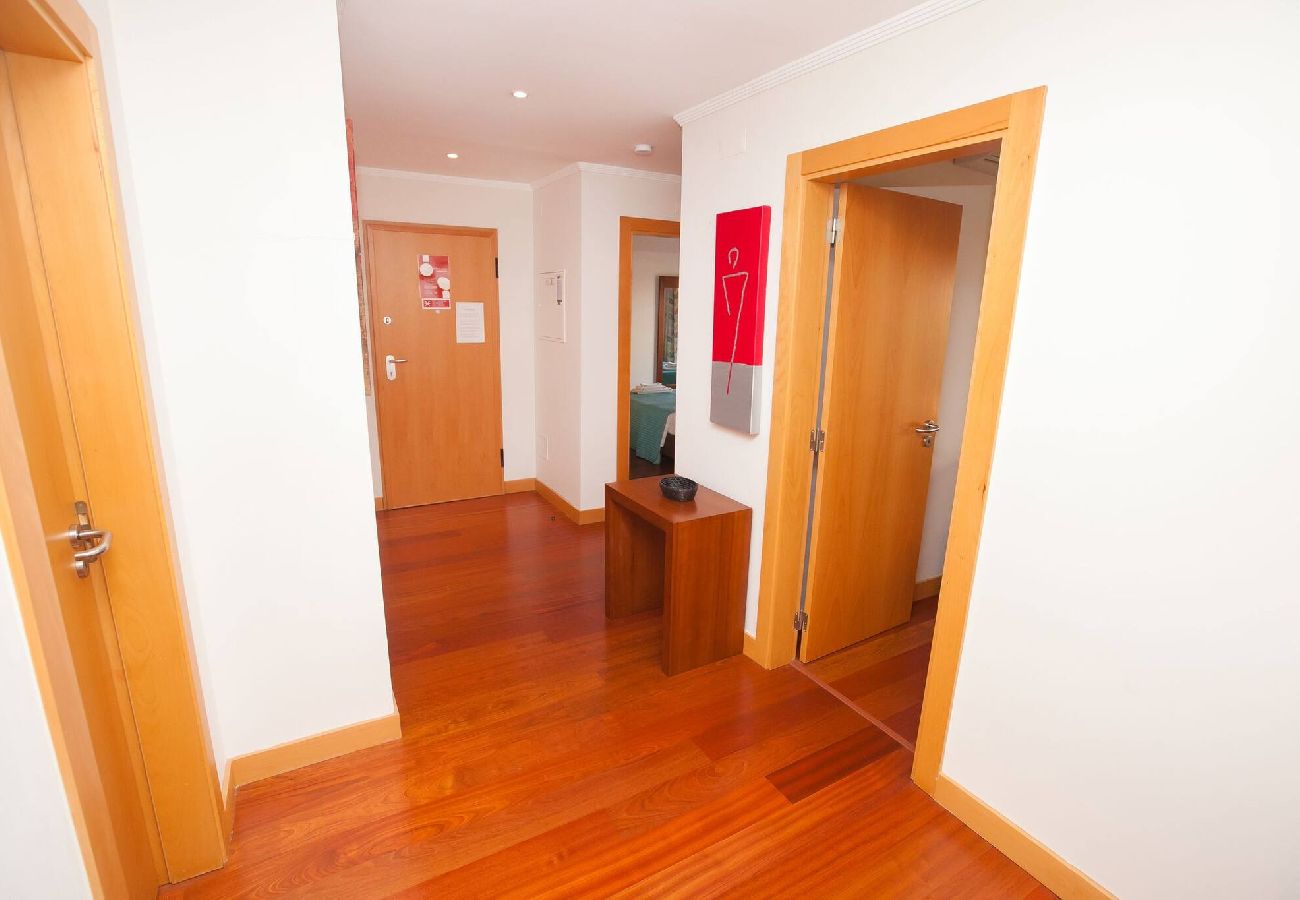 Apartamento em Albufeira - Fabulous Sunny Pool&Garden Condo by BeCherish