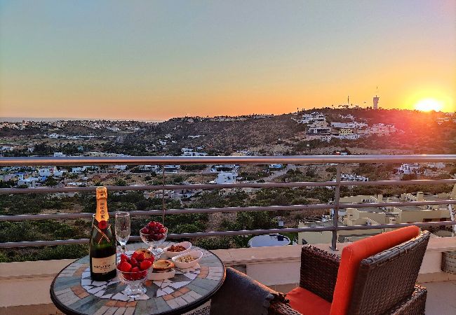 Apartamento em Albufeira - Breathtaking SunSet View Penthouse by Be Cherish