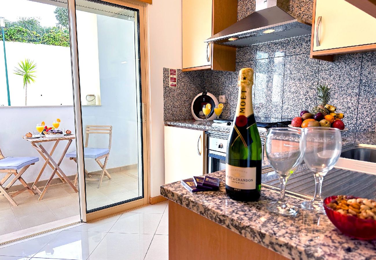 Apartamento em Albufeira - Garden View Condo by Be Cherish