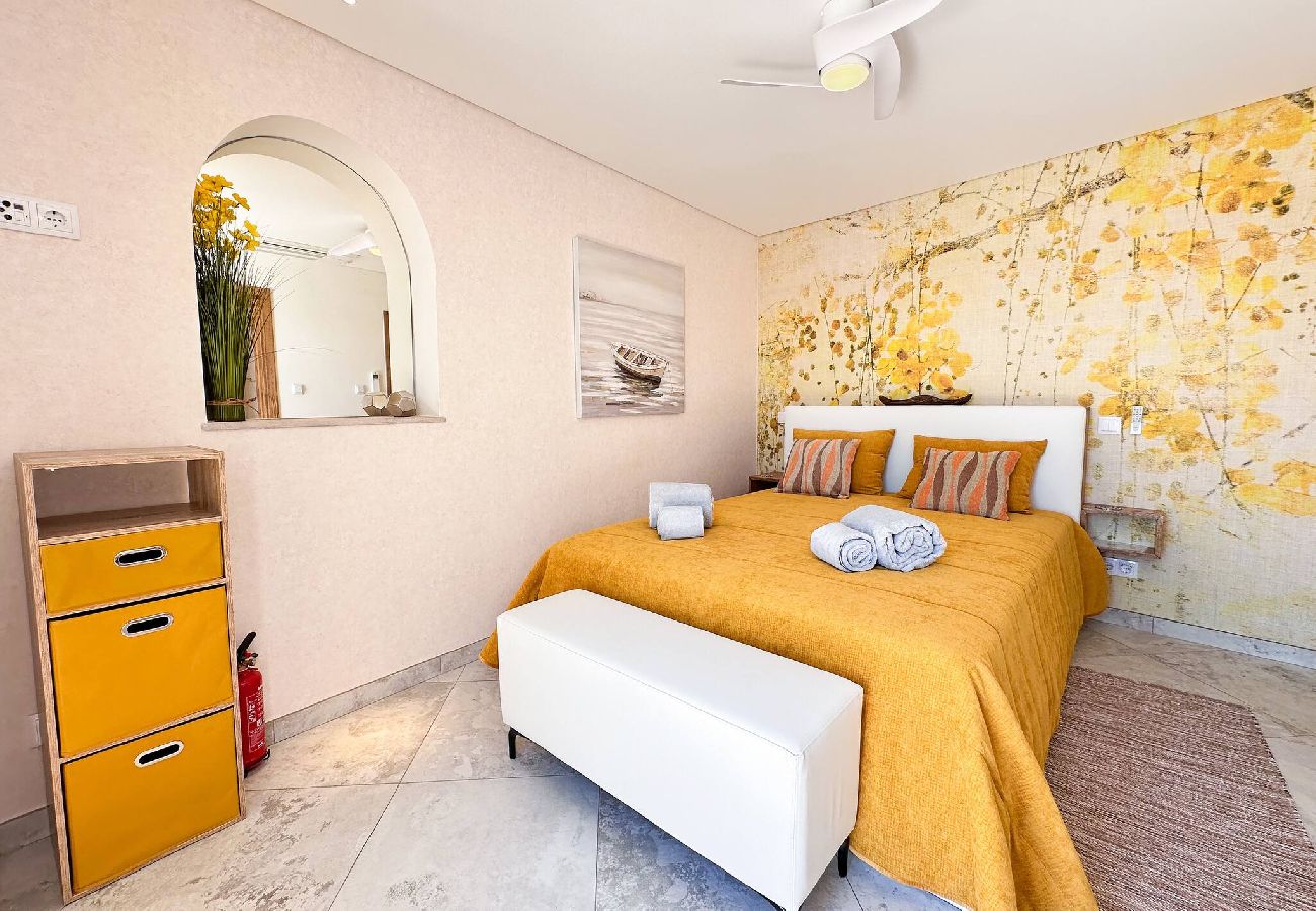 Casa em Albufeira - Luxury Beach House - Casa do Farol by BeCherish