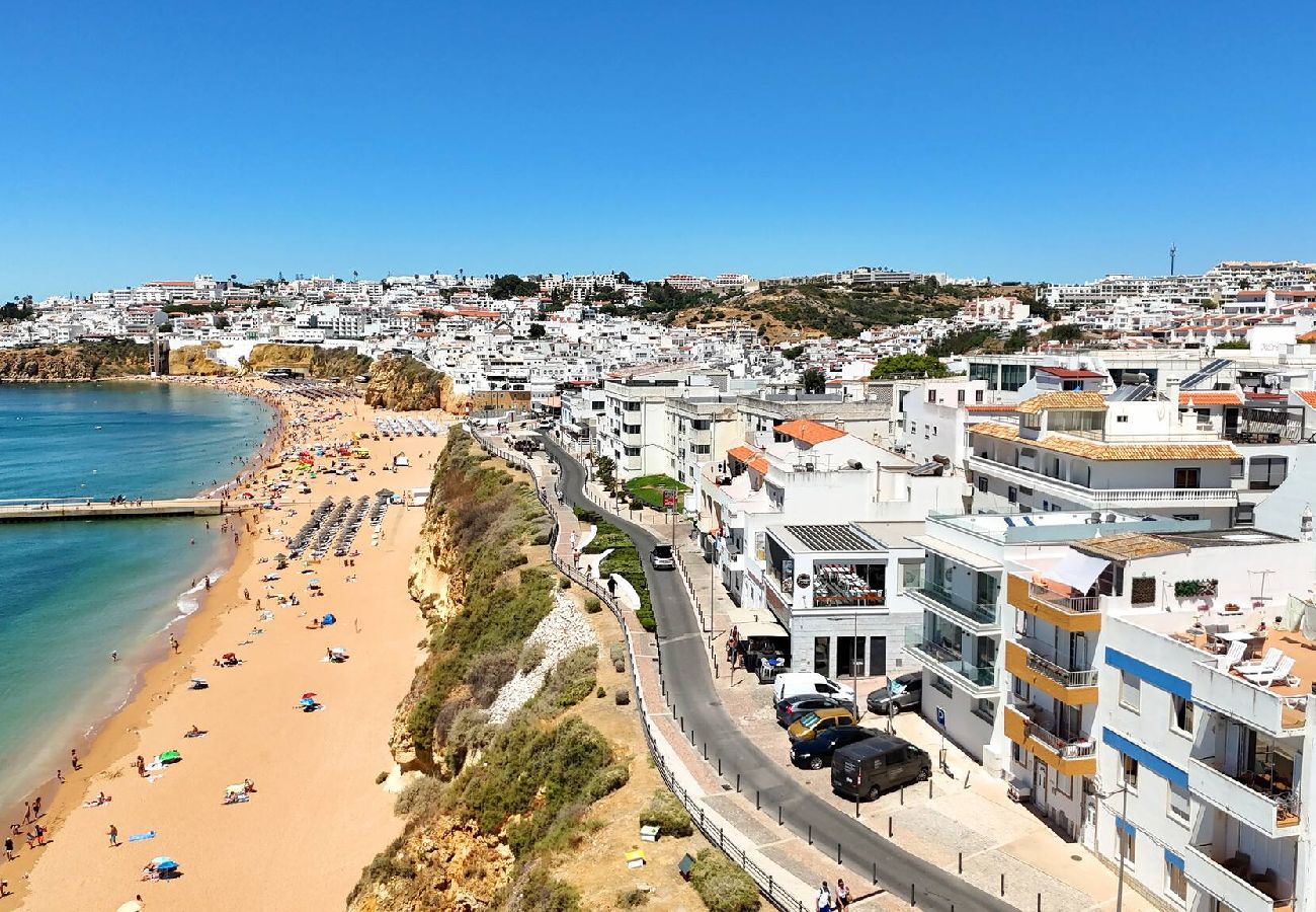 Casa em Albufeira - Luxury Beach House - Casa do Farol by BeCherish