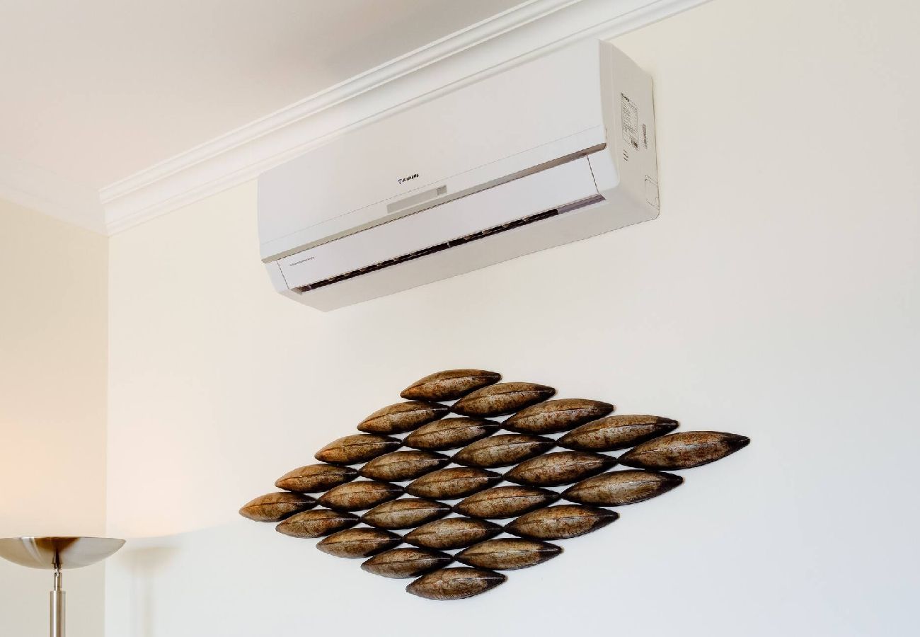 Apartamento em Albufeira - Luxe T2 met Zwembad & Zeezicht by BeCherish