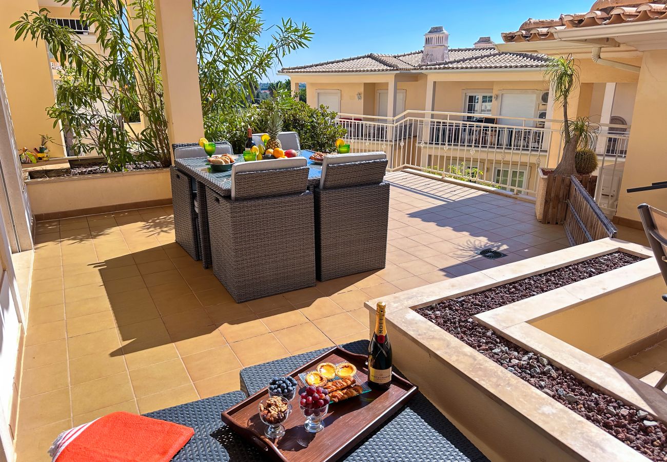 Casa em Albufeira - Casa Antonius, Sun & Pool Balaia Home by BeCherish