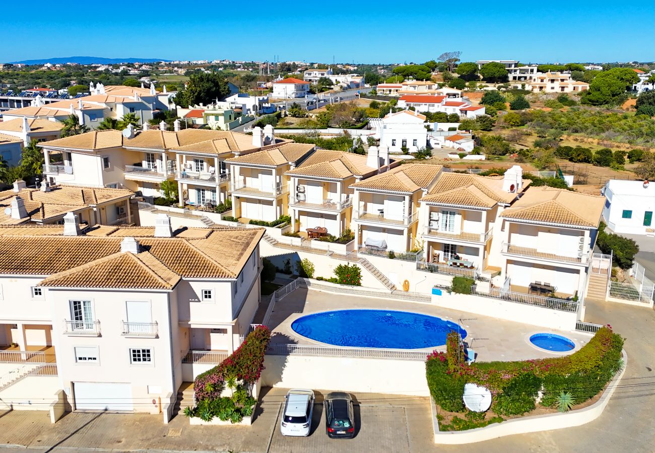 Casa em Albufeira - Casa Antonius, Sun & Pool Balaia Home by BeCherish