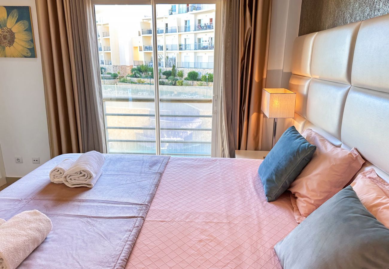 Apartamento em Albufeira - Serenity Ocean View Penthouse by BeCherish