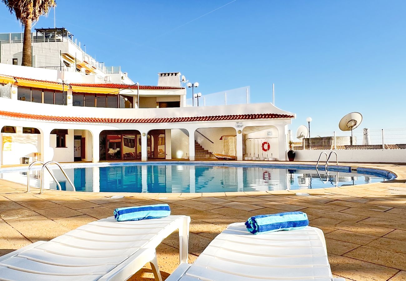 Apartamento em Albufeira - Breathtaking Ocean & City Views