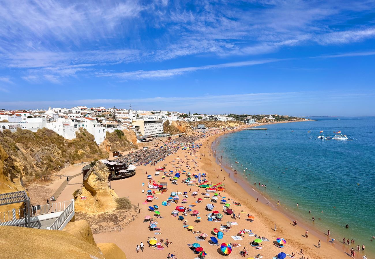 Apartamento em Albufeira - Breathtaking Ocean & City Views