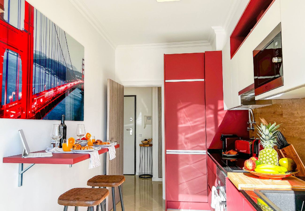 Apartment in Albufeira - Elegant Ocean-View Albufeira Apartment w/ Balcony & Pools