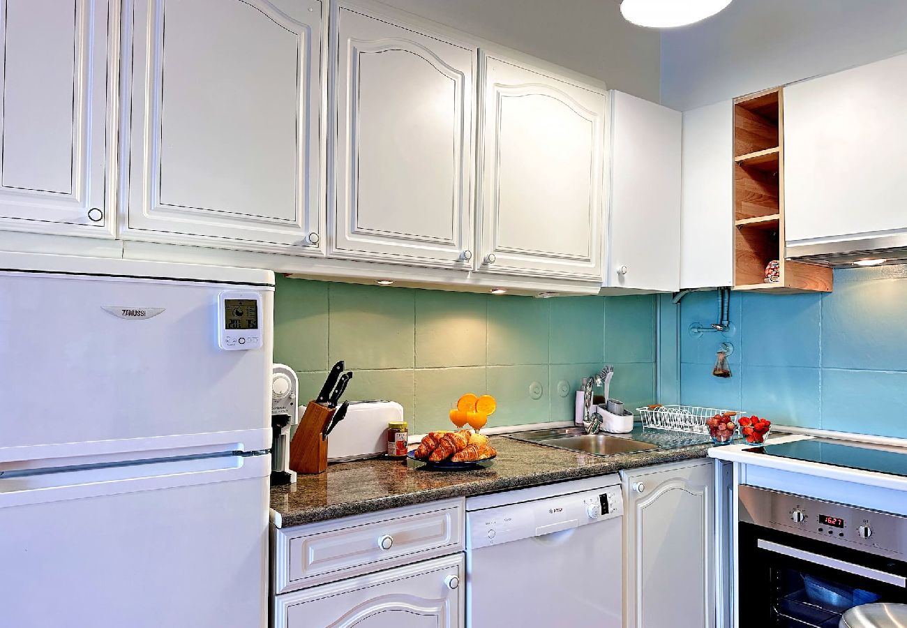 Apartment in Albufeira - OceanView Condo by BeCherish 