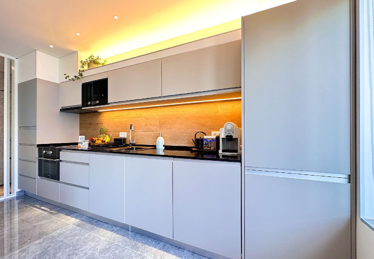 Apartment in Lisbon - Lisbon Prestige River View Condo by BeCherish 