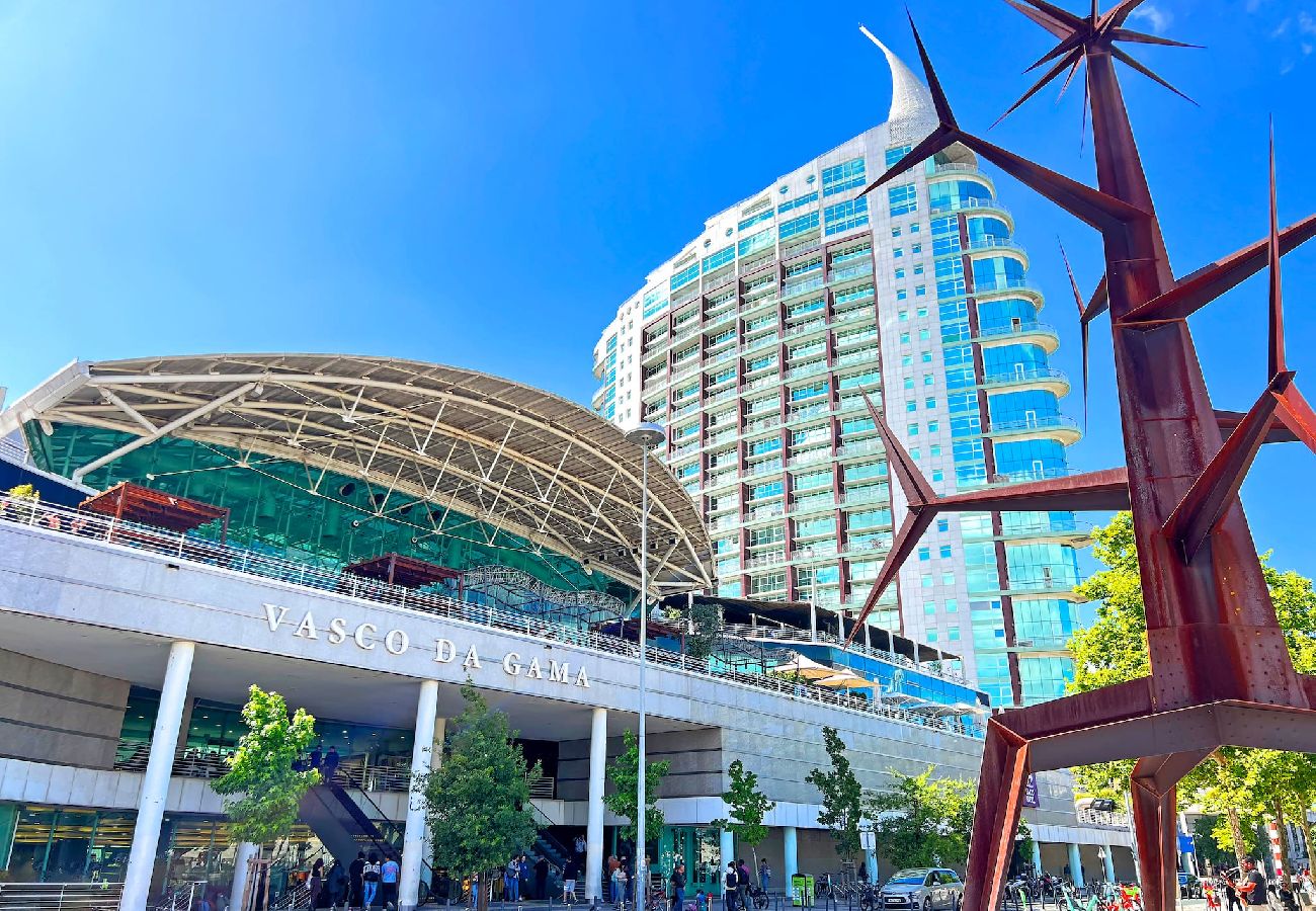 Apartment in Lisbon - Lisbon Prestige River View Condo by BeCherish 