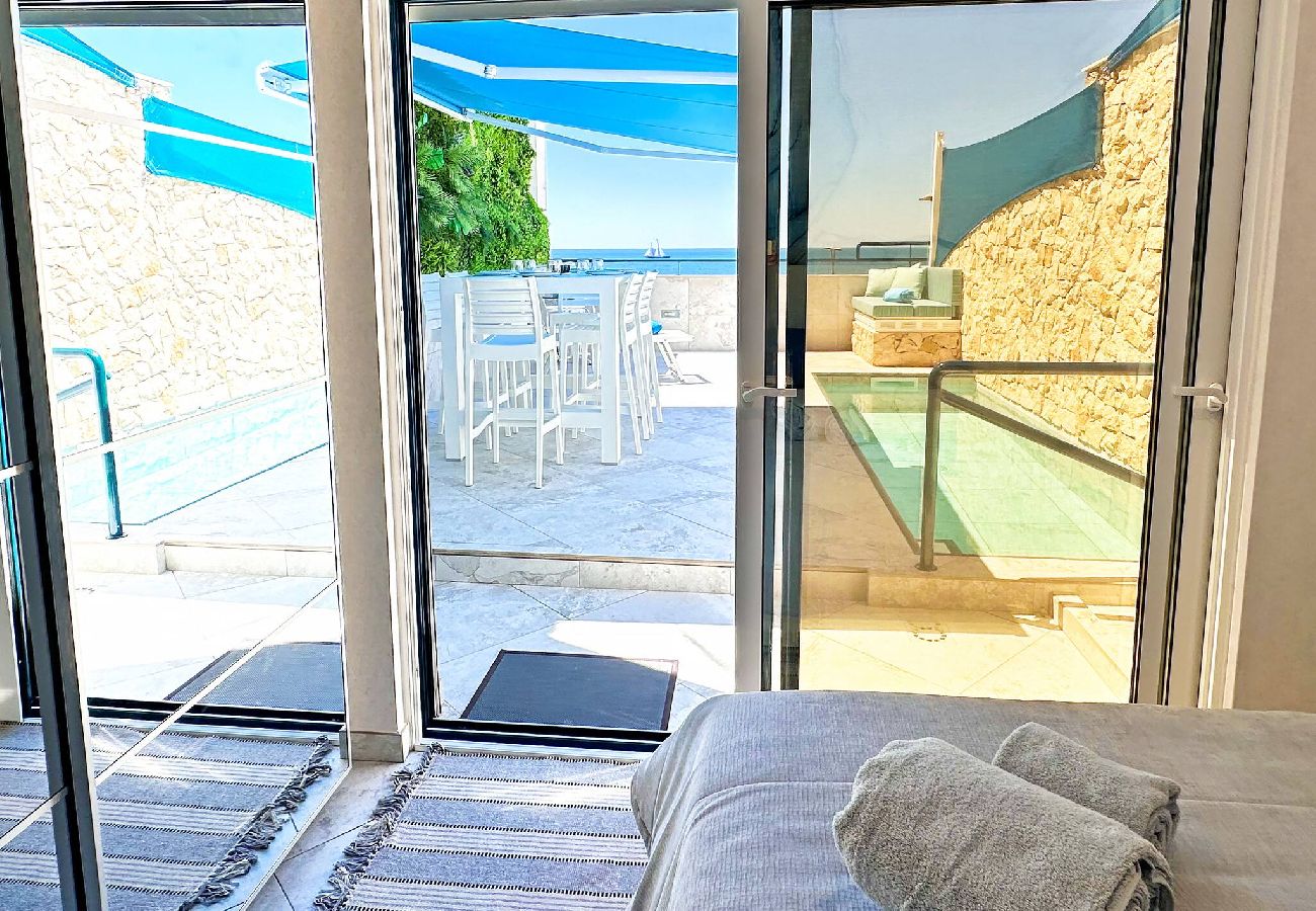 House in Albufeira - Luxury Beach House - Casa do Farol by BeCherish 