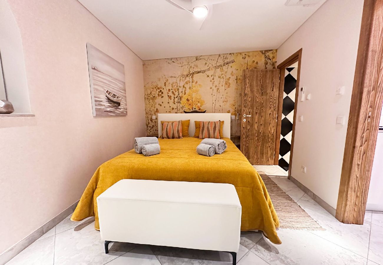 House in Albufeira - Luxury Beach House - Casa do Farol by BeCherish 