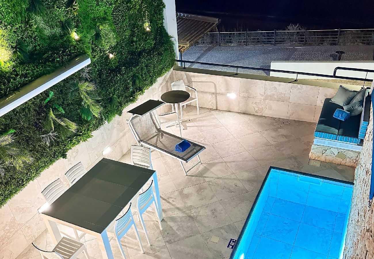 House in Albufeira - Luxury Beach House - Casa do Farol by BeCherish 