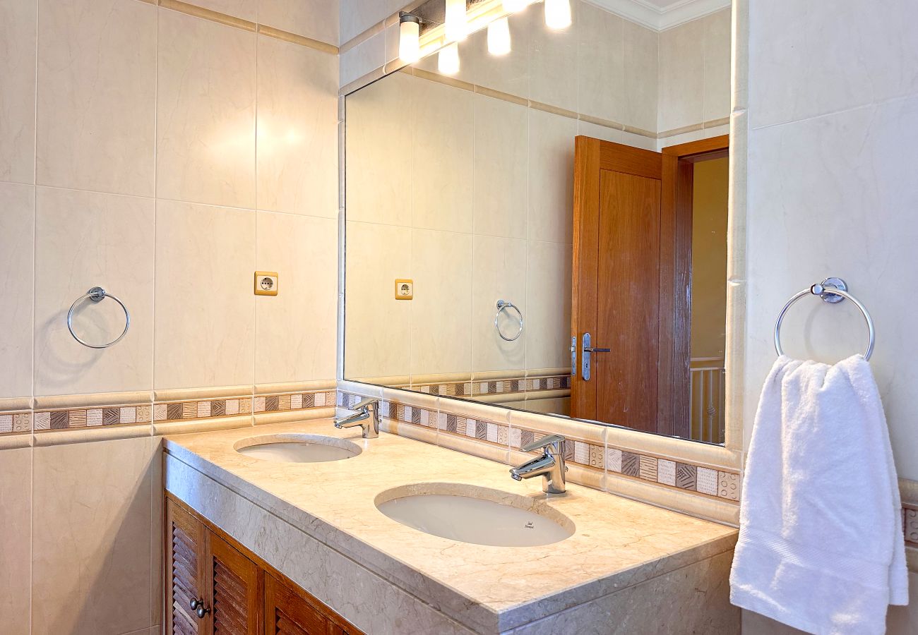 House in Albufeira - Casa Antonius, Sun & Pool Balaia Home by BeCherish