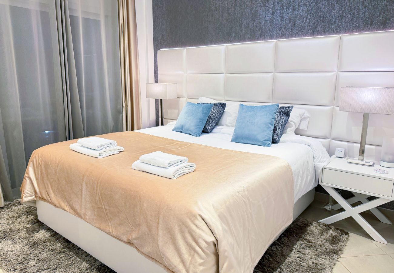Apartment in Albufeira - Serenity Ocean View Penthouse by BeCherish