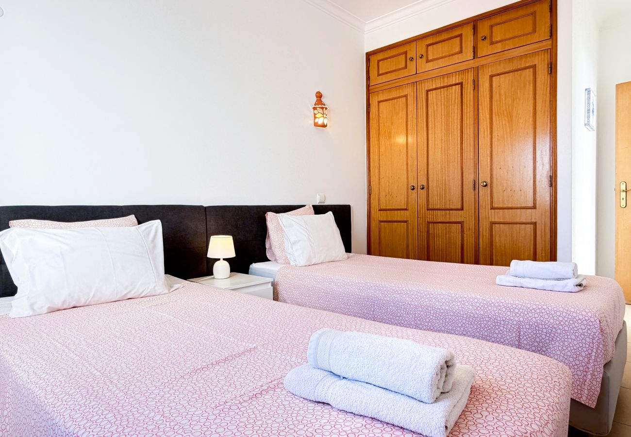 Terraced House in Albufeira - House w/ Pool - 5min Walk to Alemães Beach by BeCherish