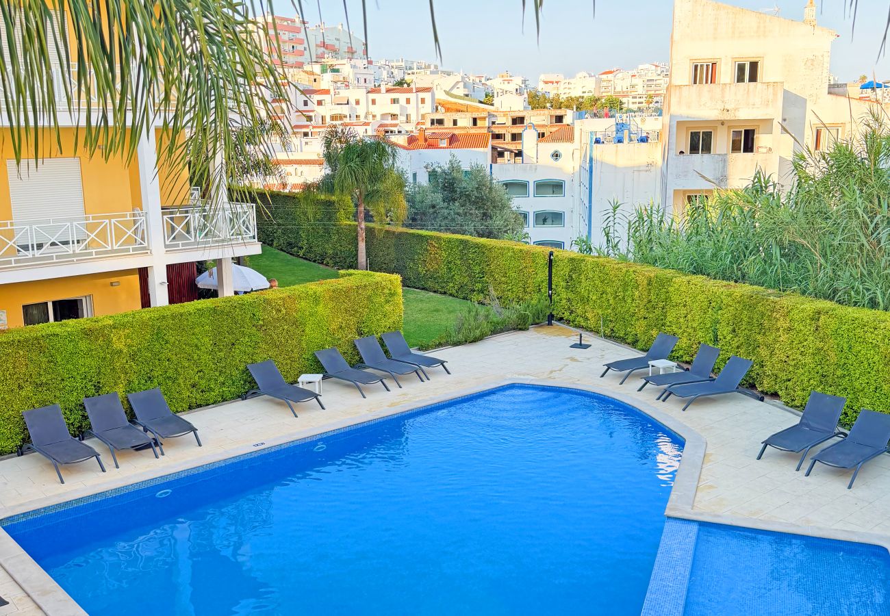 Apartment in Albufeira - Garden Hill Haven – Old Town Albufeira Retreat with Sea Views & Free Parking