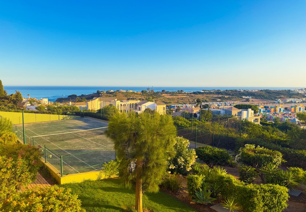 Apartment in Albufeira - OceanView Paradise with Pool and Tennis Court