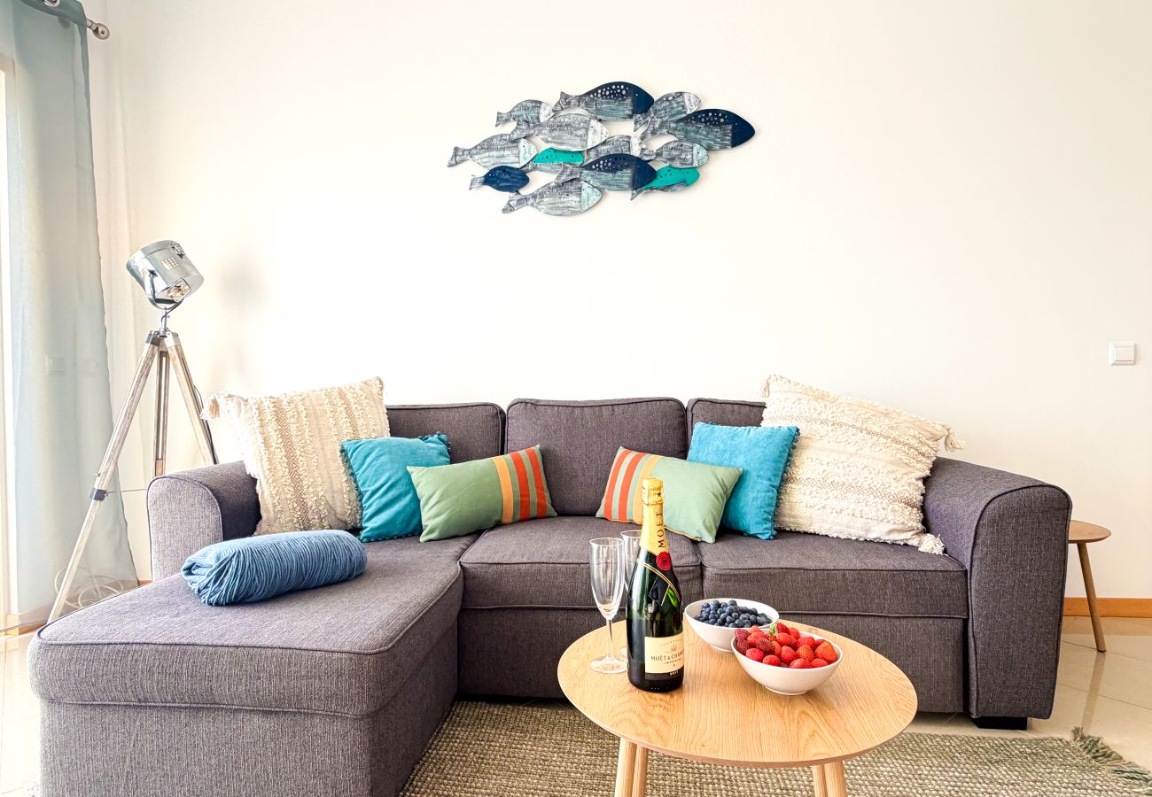 Apartment in Albufeira - OceanView Paradise with Pool and Tennis Court