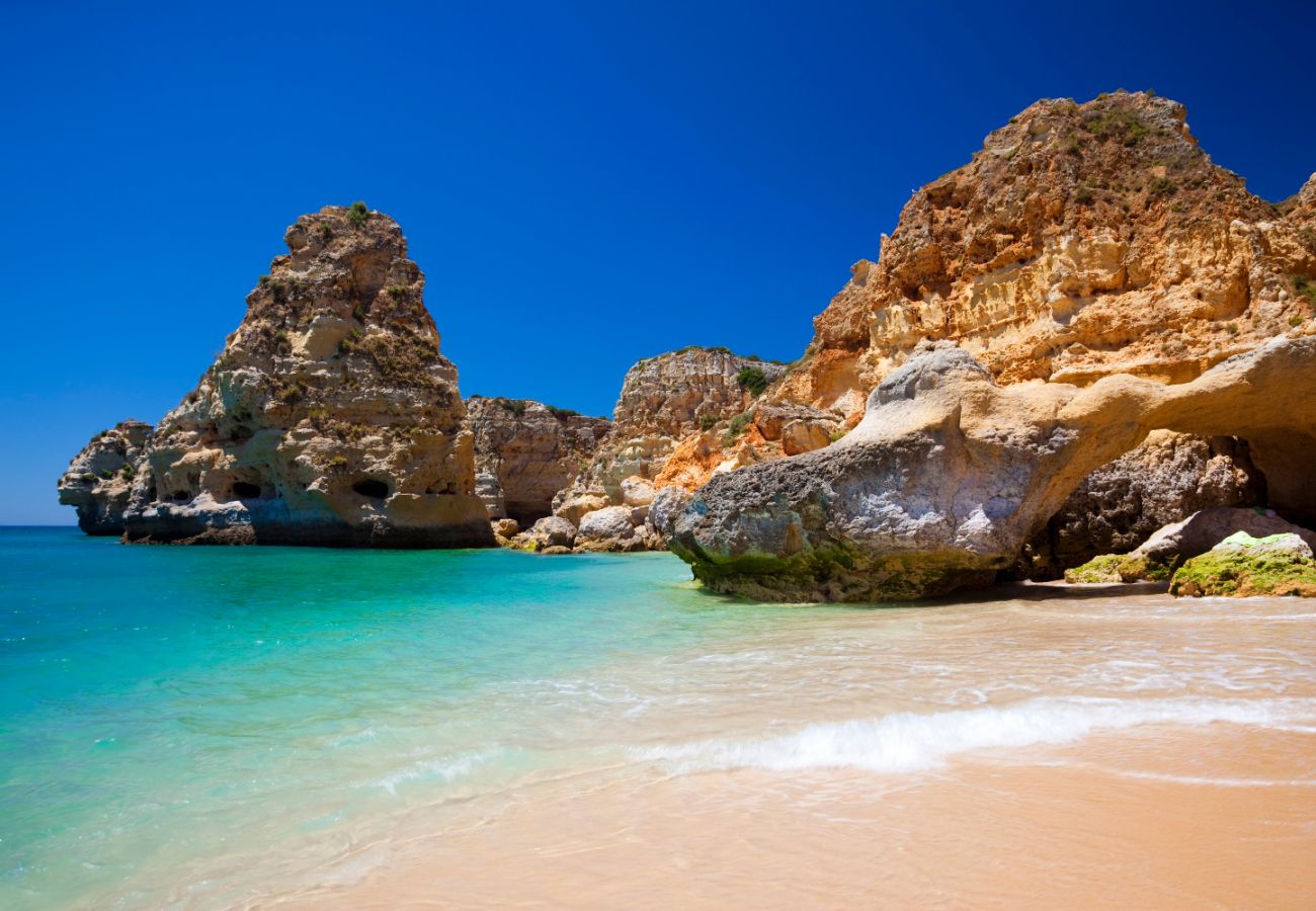 Apartment in Albufeira - OceanView Paradise with Pool and Tennis Court