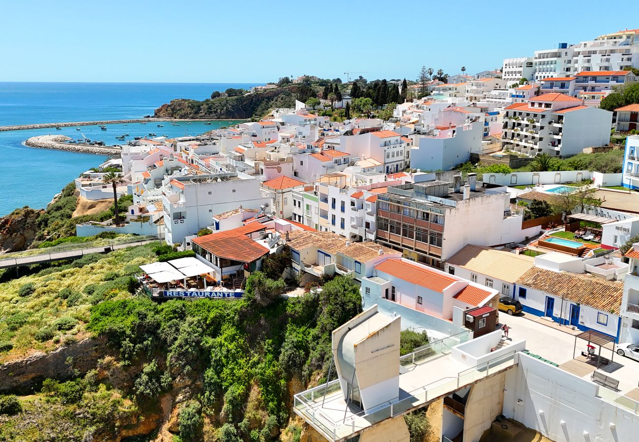 Apartment in Albufeira - OceanView Paradise with Pool and Tennis Court