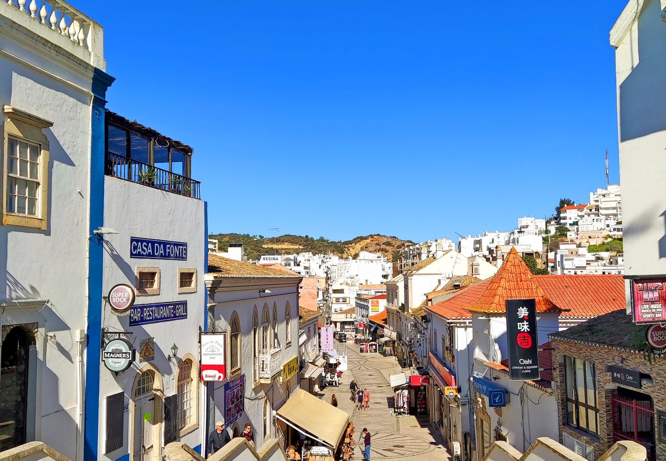 Apartment in Albufeira - OceanView Paradise with Pool and Tennis Court